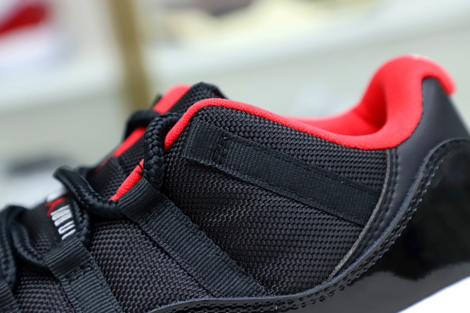 RETRO JORDAN 11 AIR BRED LOW 0713